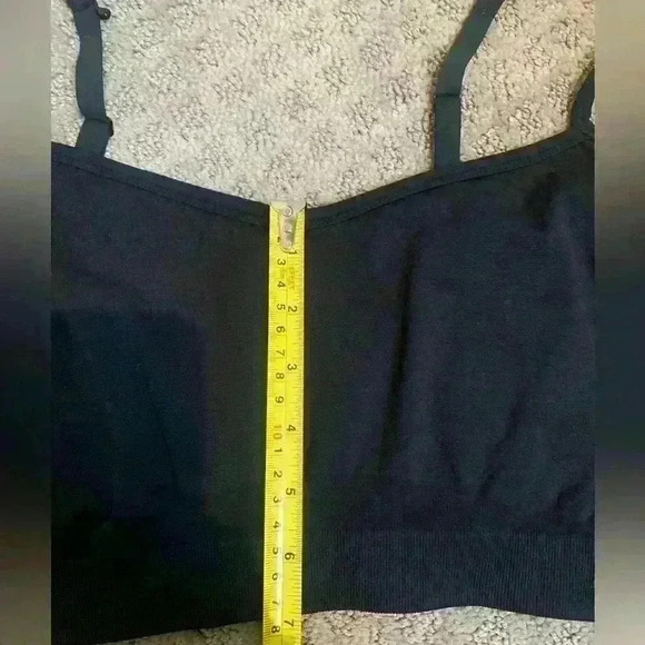 Athleta Black Woman’s Bra size  XL - Picture 10 of 10